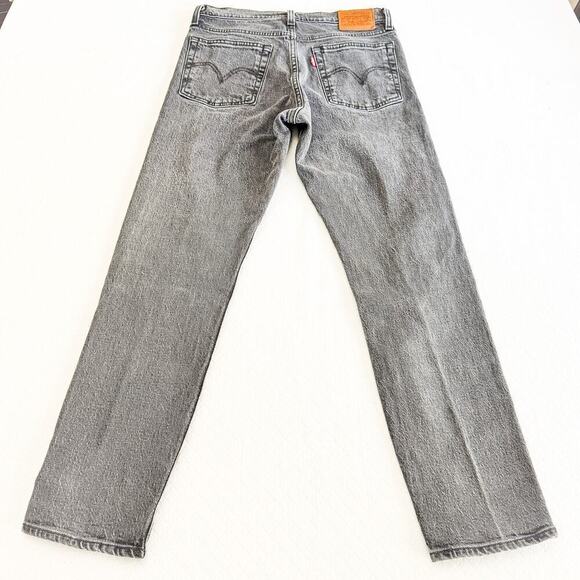 Levi's Wedgie Gray Wash Button Fly Charcoal Denim Straight Leg Jeans Size 26 - Picture 3 of 9